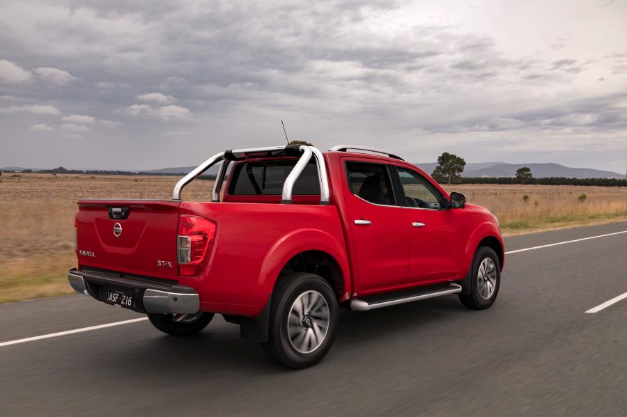  Nissan Navara ST-X Dual Cab (D23) 2017 года  (AU) (фото 34 из 41)